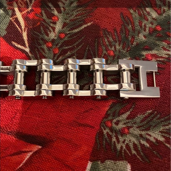 - HD Live to Ride Mens Bracelets